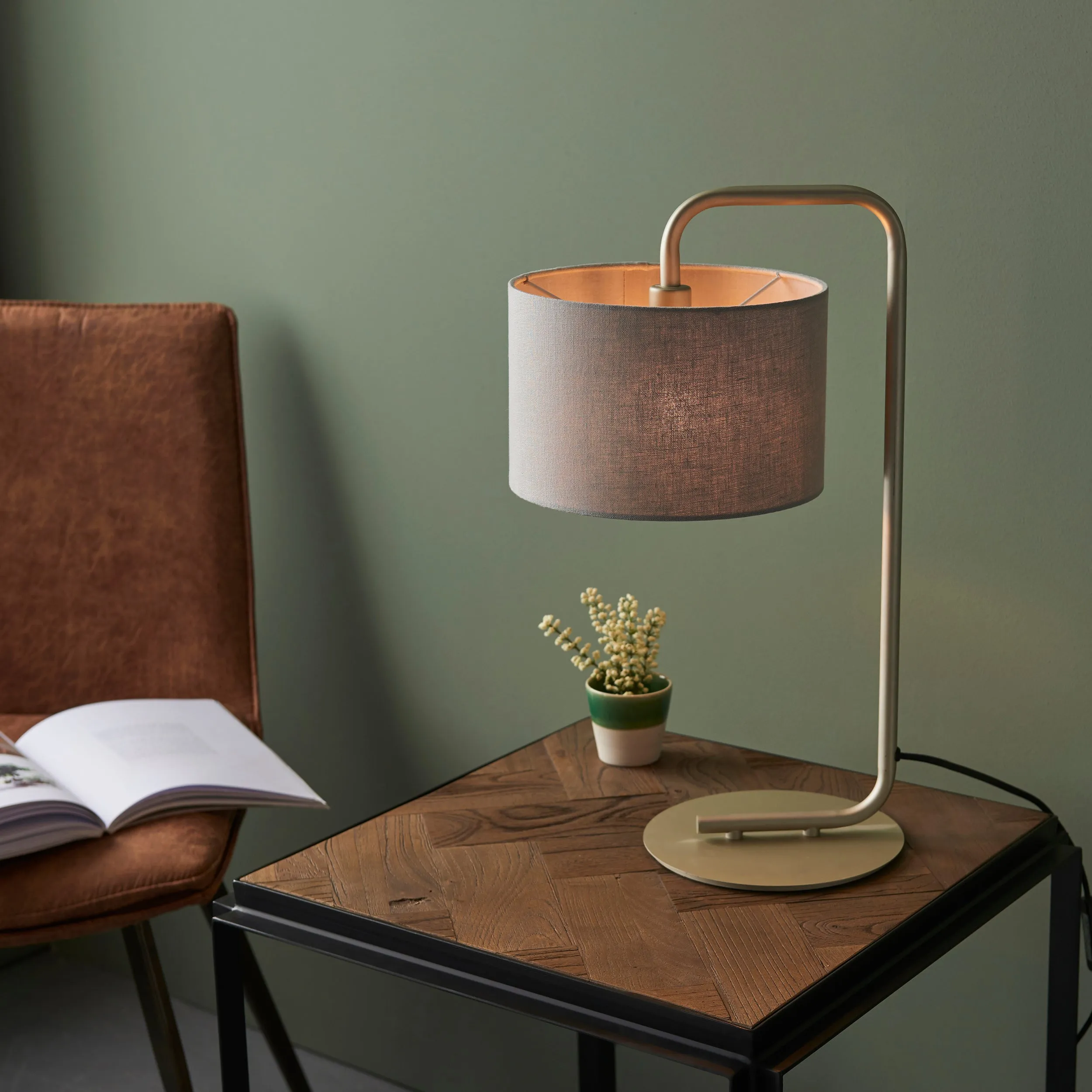 Amos Hybrid Table Lamp Satin Champagne