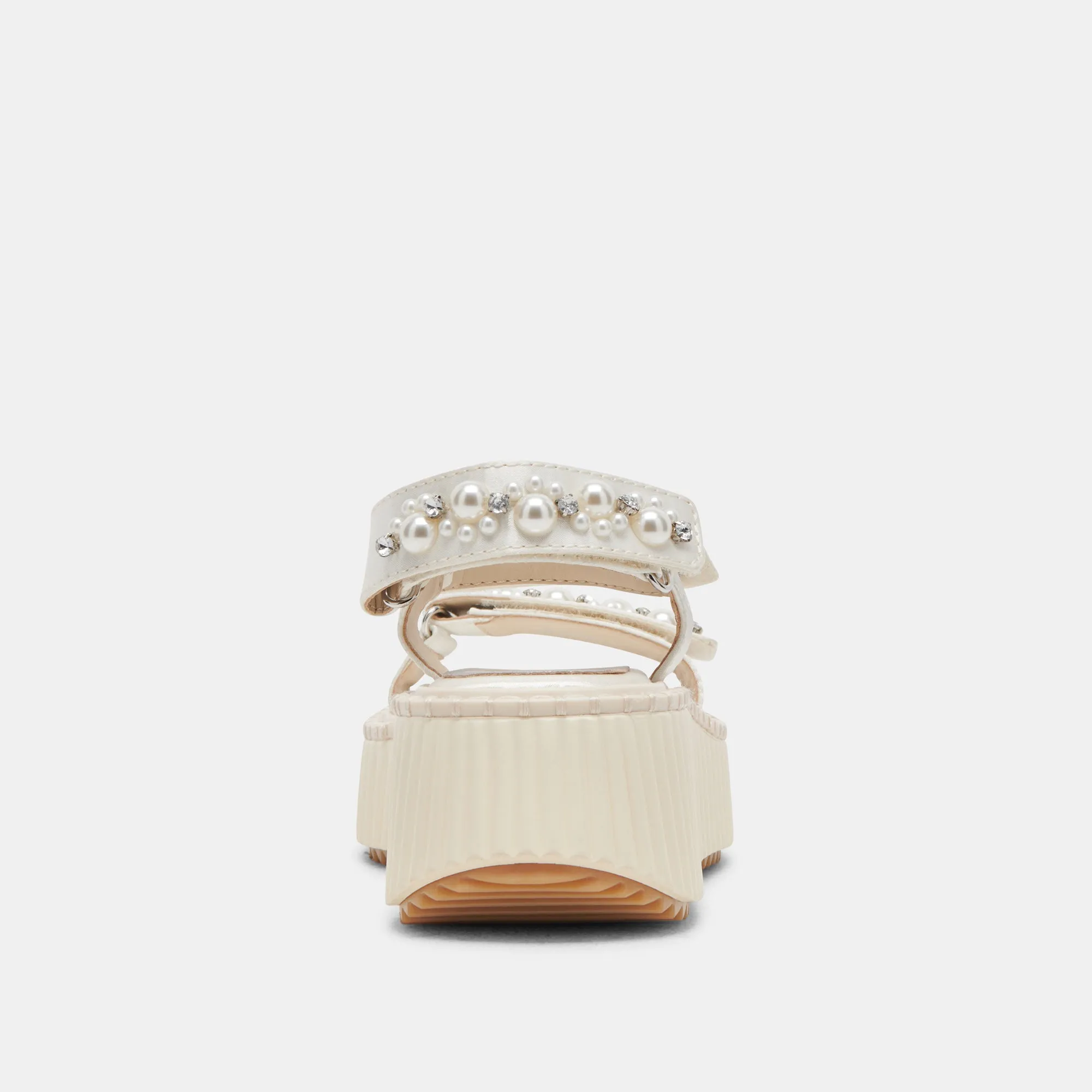 DEBRA PEARL SANDALS VANILLA PEARLS