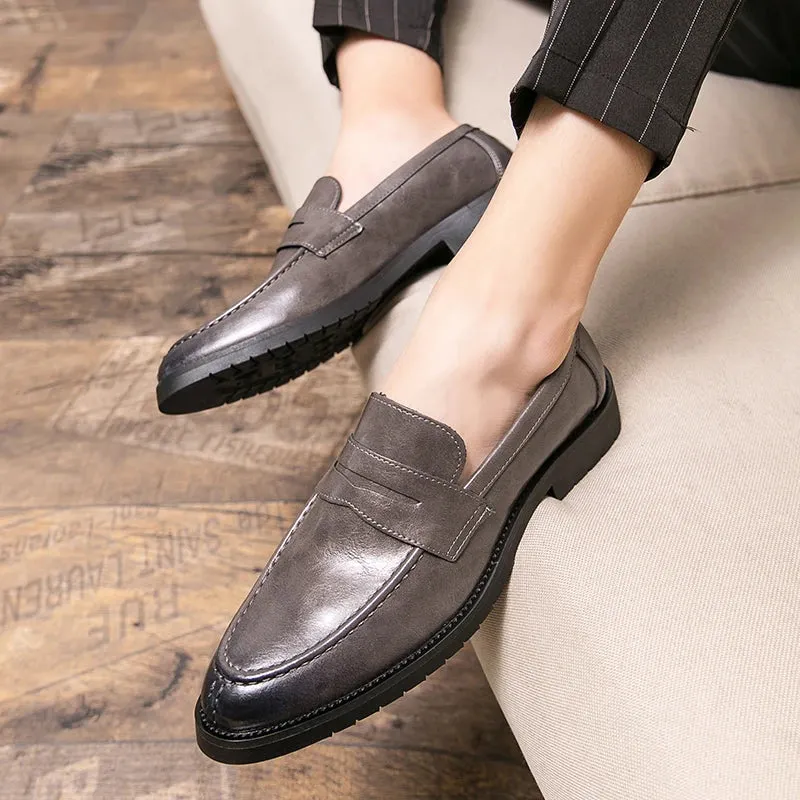 Hnzxzm Leather Shoes for Men slip on fashion Casual Brogue Flats Carved England style business Men Dress Shoes Men Loafers moccasins