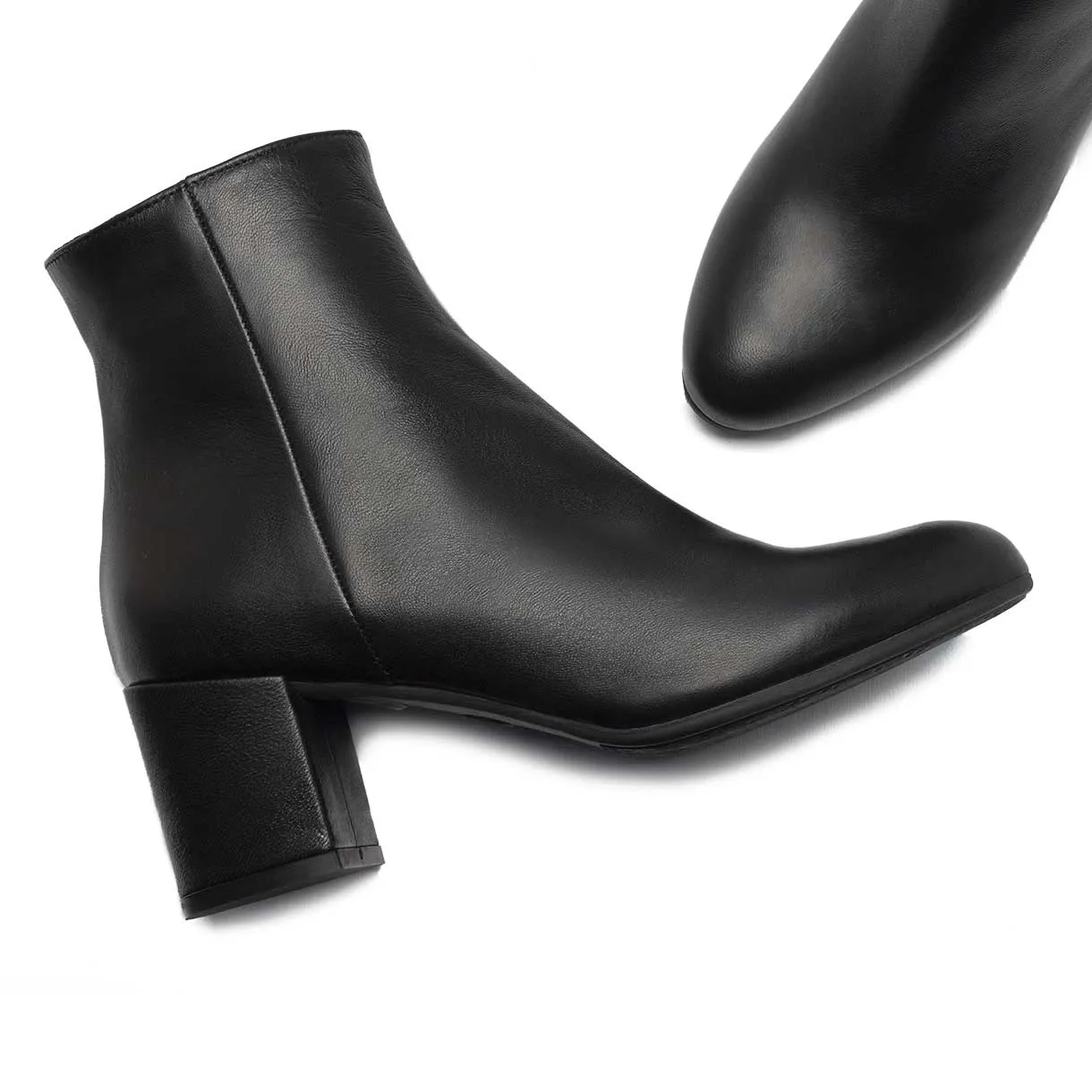 MOLLY ANKLE BOOTS