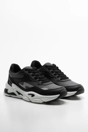 Rugged Trainer Black